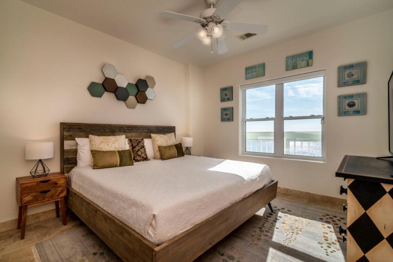 Appartamento Sea Deuce By The Ocean Galveston Esterno foto